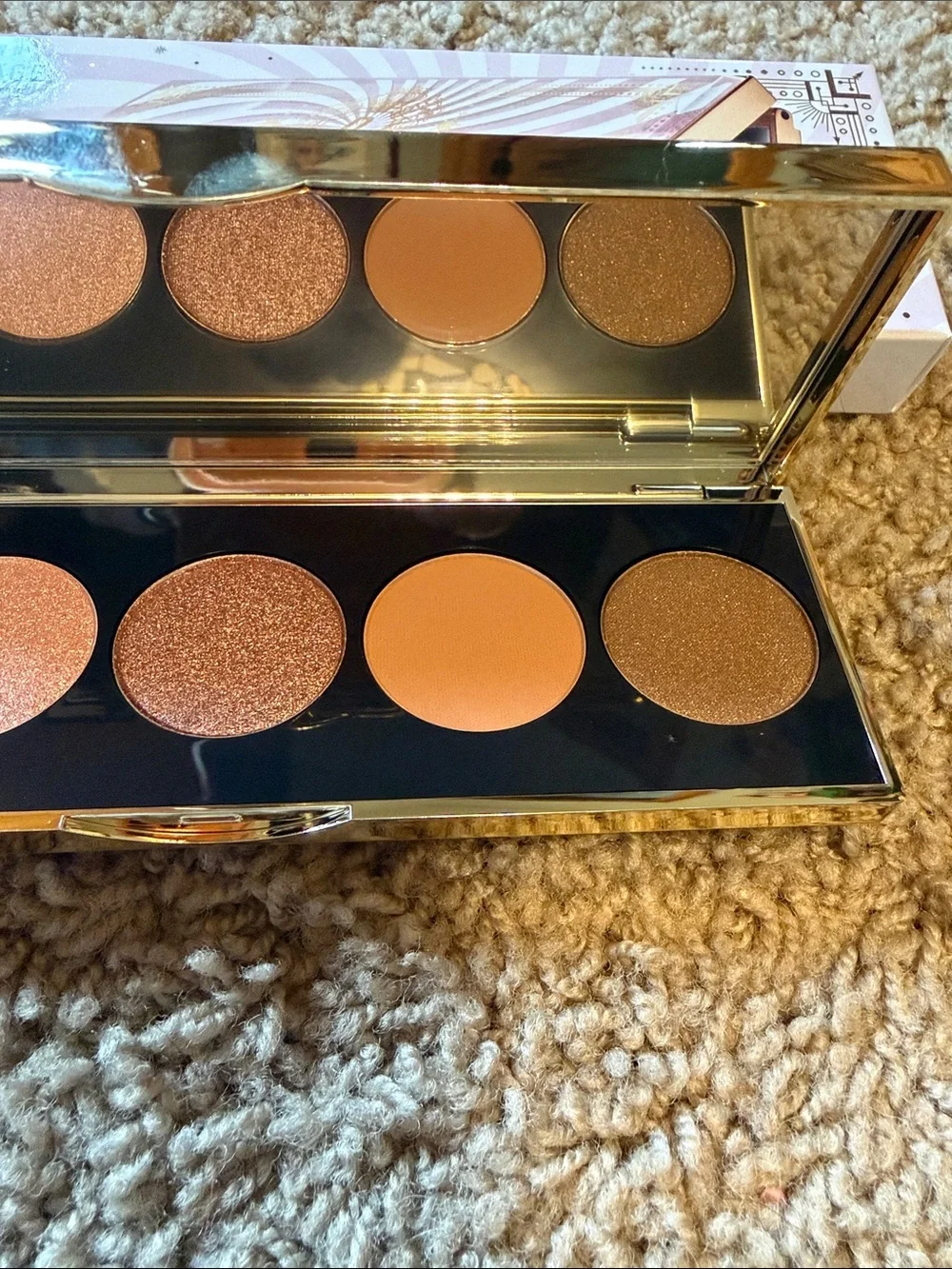 Bobbi Brown Pink Mirage Eyeshadow Palette - Pink, Gold, Bronze, Champagne